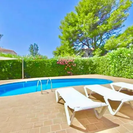 Ginevra Villa *